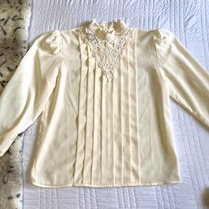 Vintage mock neck lace top
